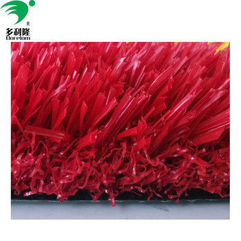 Cỏ nhân tạo màu sắc màu đỏ vàng tím xanh dương và hồng với mật độ 16800