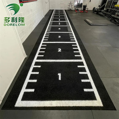 63000 khâu bền / m2 PE Đường đua xe trượt xe thể thao Cỏ nhân tạo cho đường đua xe trượt