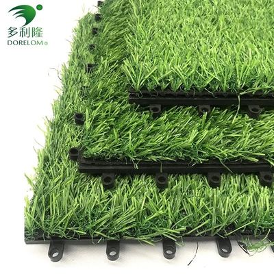 Gạch cỏ nhân tạo hỗ trợ bằng PP NET PU hai lần cho cảnh quan thân thiện với môi trường và bền vững