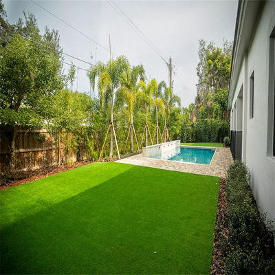 Chiều cao đống 30mm 12m x 4m Bên ngoài màu xanh lá cây Cỏ tổng hợp cho cảnh quan vườn
