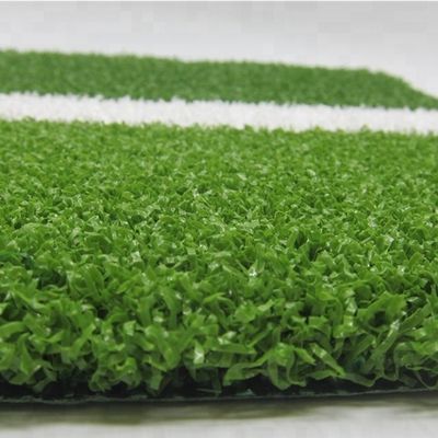 EN14904 Chất liệu phù hợp trong nhà được chứng nhận sàn thể thao cỏ nhân tạo với mật độ 52500